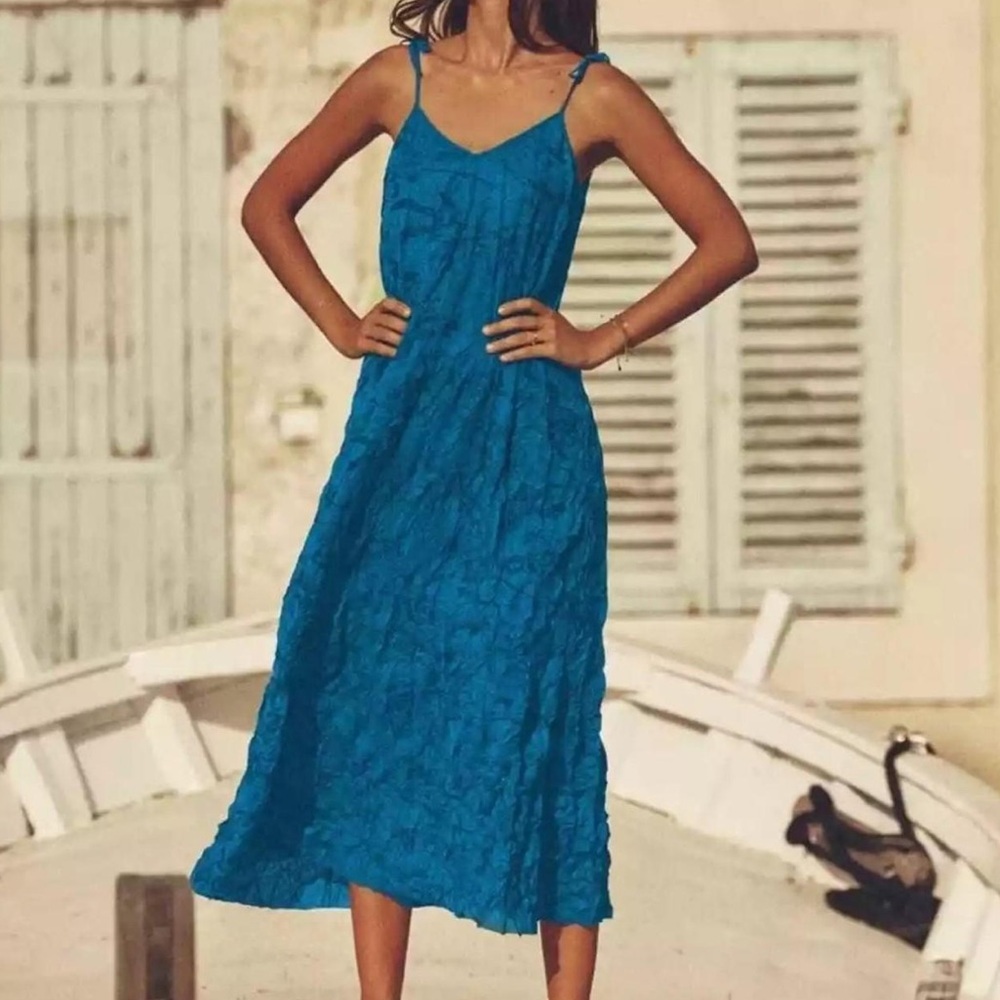 Crinkle maxi dress - BNOW